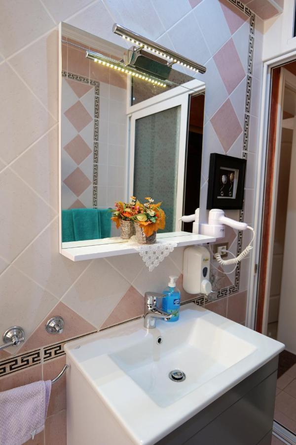 Lindi Hotell 3*