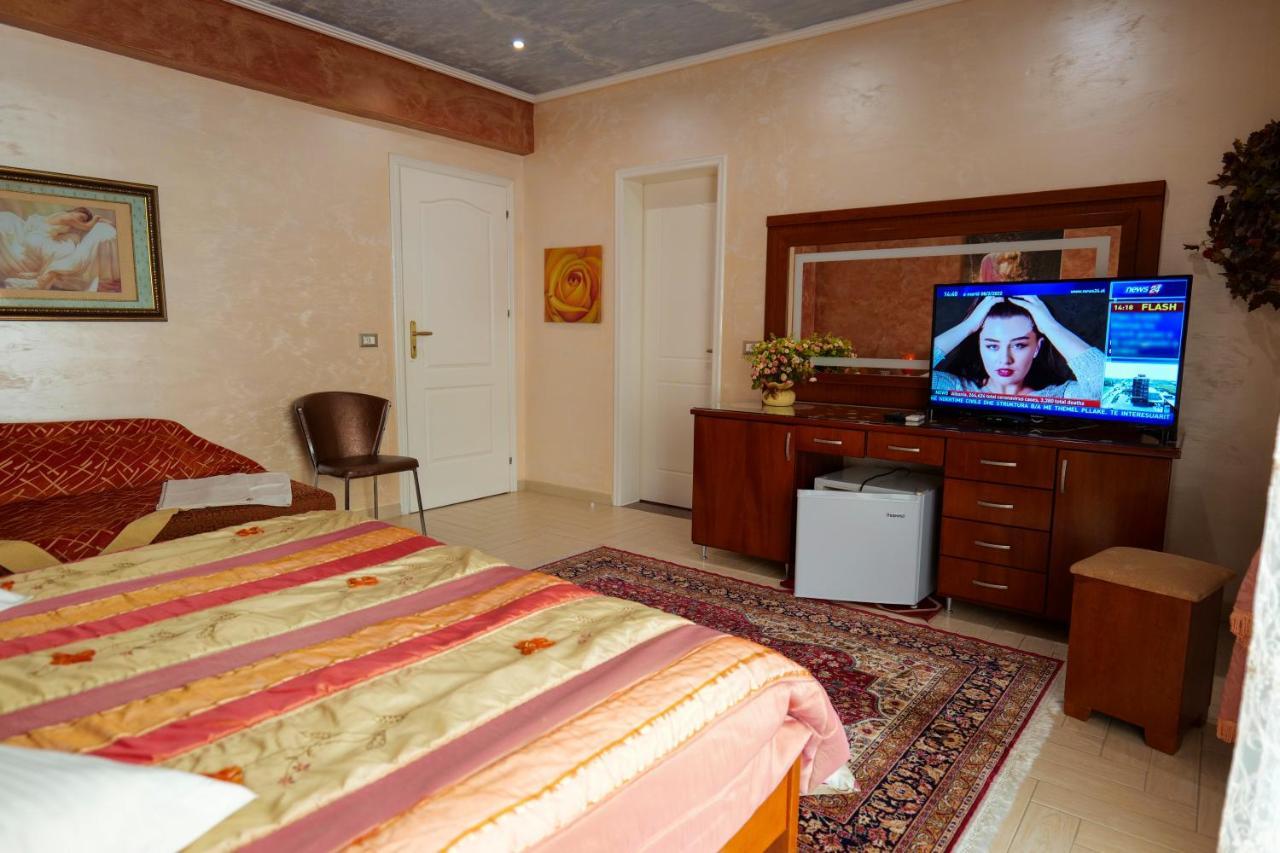 Lindi Hotell Sarandë